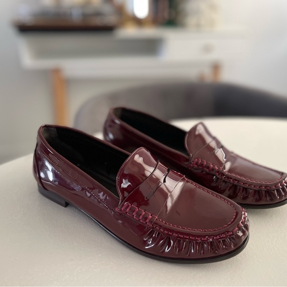 Zara Burgundy Faux Patent Leather Penny Loafers. - Picture 3 of 6